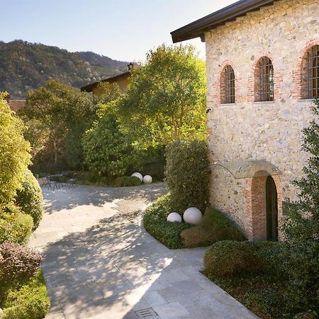 Il Borgo - 1711 Luxury Guest House Arlate Extérieur photo